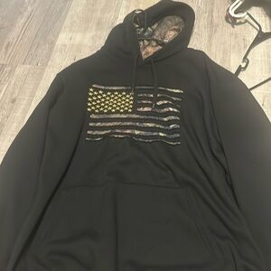 Mossy oak hoodie